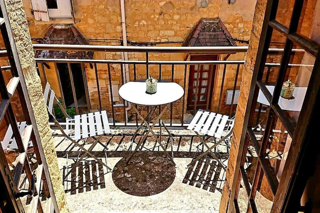 Demeure Du Xiiie-Xive S. Dans La Cite Medievale. Gourdon-en-quercy Εξωτερικό φωτογραφία